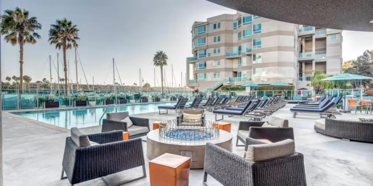 Appartement The Emerald Deck - Penthouse Private Rooftop Marina View 2br *